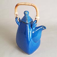 blue teapot